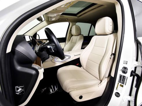 Certified 2025 Mercedes-Benz GLE 350 GLE 350 image 4