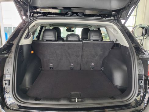 Used 2021 Jeep Compass Trailhawk image 7