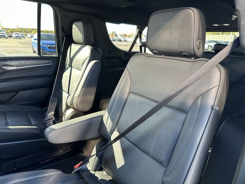 Certified 2022 GMC Yukon XL Denali image 22