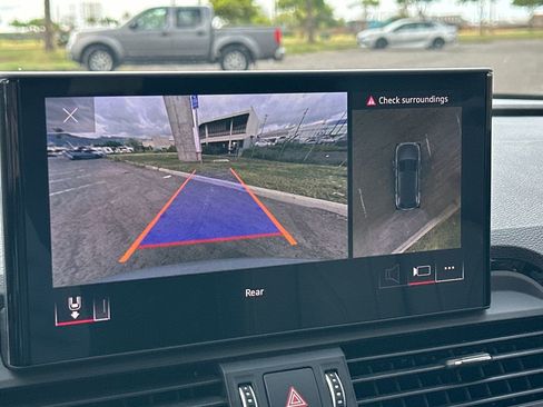 Used 2022 Audi Q5 2.0T Premium Plus image 16