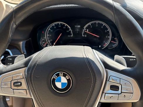 Used 2016 BMW 750i xDrive image 14