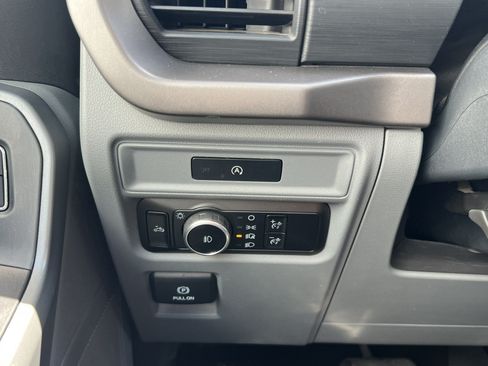 Used 2025 Ford F150 XLT w/ Equipment Group 301A Standard RWD image 28