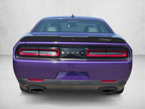 Used 2016 Dodge Challenger R/T Scat Pack RWD image 6