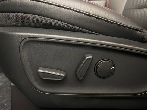 New 2025 Ford Escape ST-Line Elite w/ Tech Pack #1 image 26