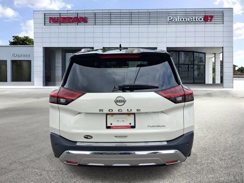 Used 2022 Nissan Rogue Platinum w/ Head-Up Display Package FWD image 5