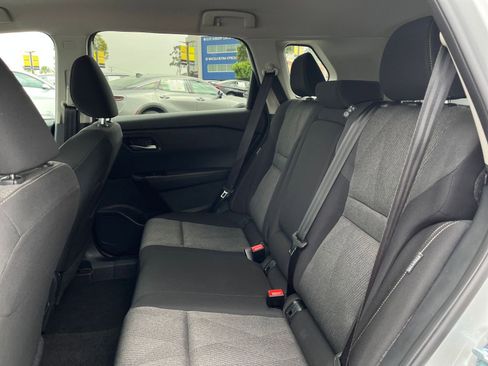 Used 2025 Nissan Rogue SV image 28