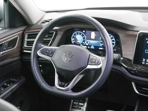 Used 2024 Volkswagen Atlas SEL Premium R-Line AWD/4WD image 14