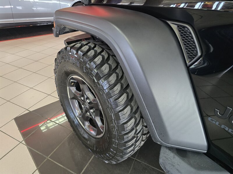 Used 2020 Jeep Gladiator Sport w/ Quick Order Package 24S AWD/4WD image 37