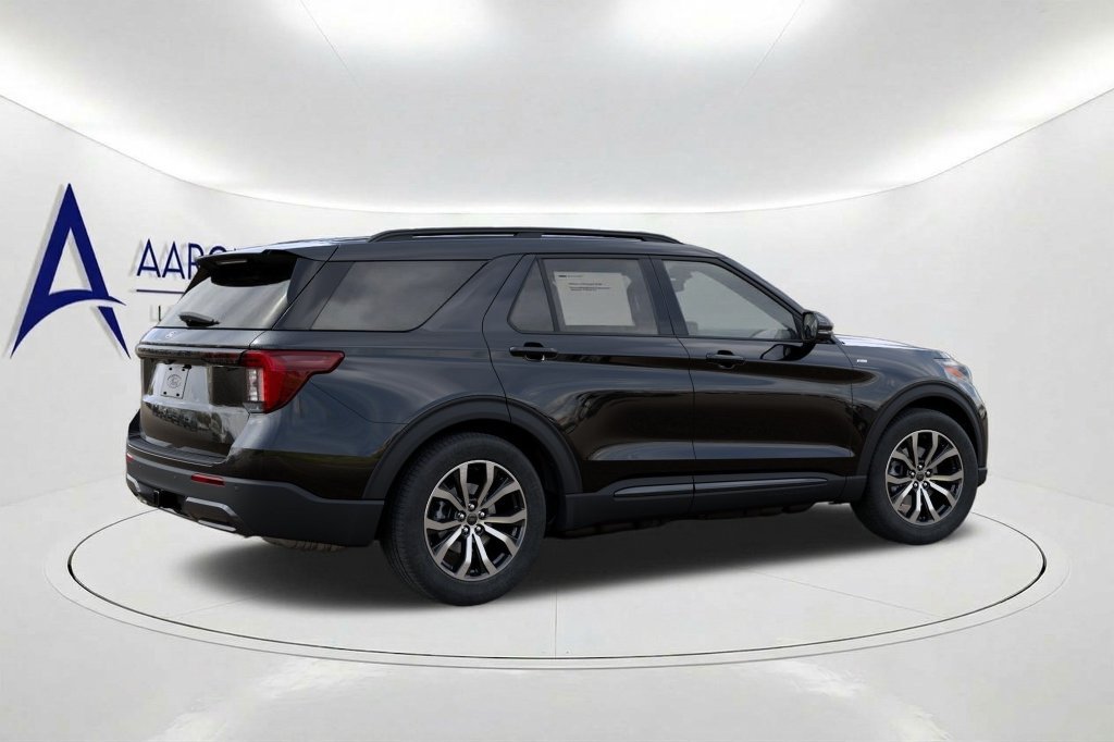 New 2027 Ford Explorer ST-Line w/ Premium Package RWD image 5