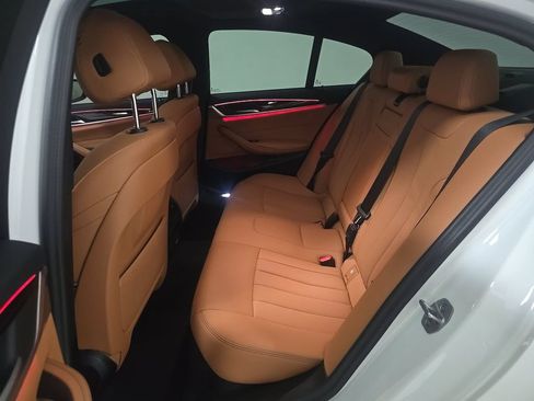 Used 2023 BMW 530i w/ M Sport Package RWD image 18