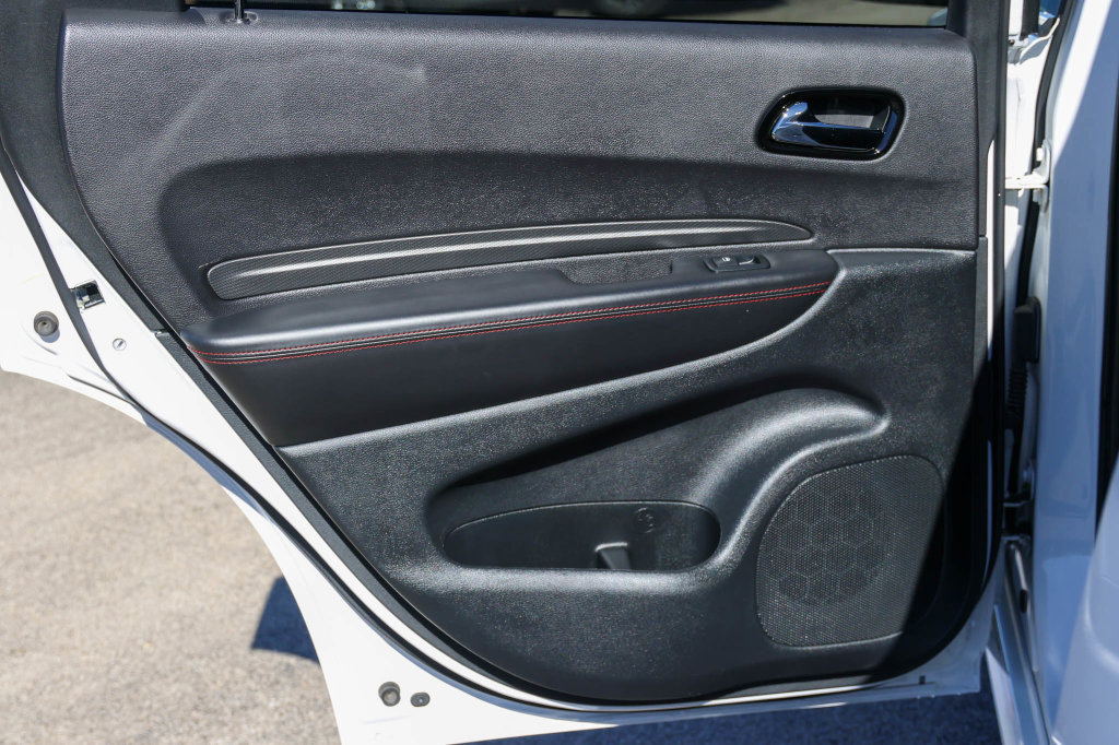 Used 2024 Dodge Durango GT RWD image 13