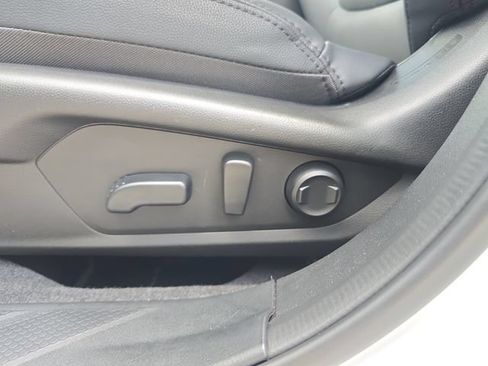 Certified 2026 Subaru Outback Premium AWD/4WD image 15