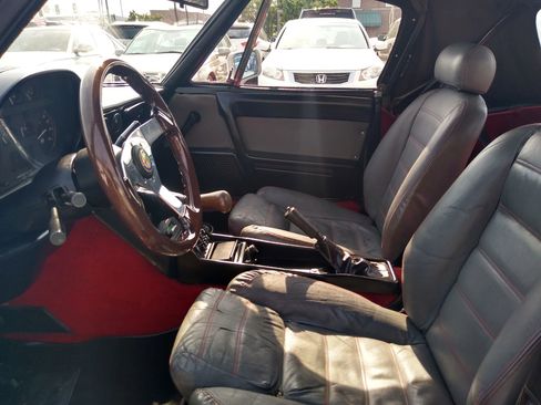 Used 1988 Alfa Romeo Spider Quadrifoglio image 17