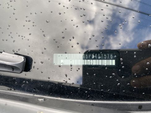 Used 2023 Nissan Ariya FWD image 29