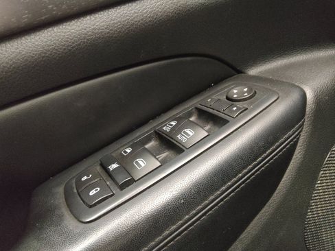 Used 2016 Jeep Grand Cherokee Laredo w/ Quick Order Package 23E RWD image 27