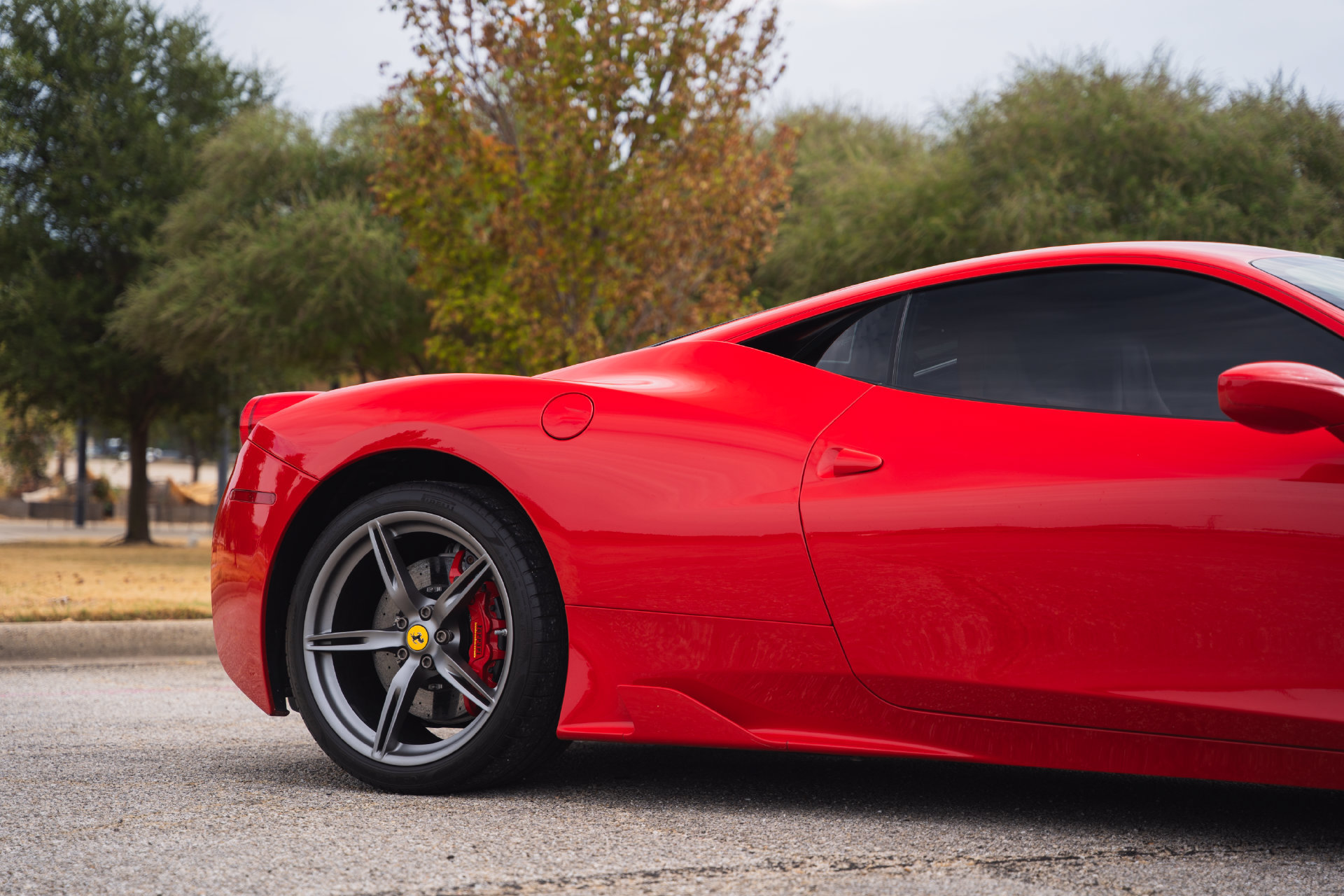 Used 2014 Ferrari 458 Speciale Coupe RWD image 29