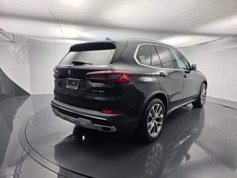 Used 2023 BMW X5 xDrive45e w/ Luxury Seating Package AWD/4WD image 4