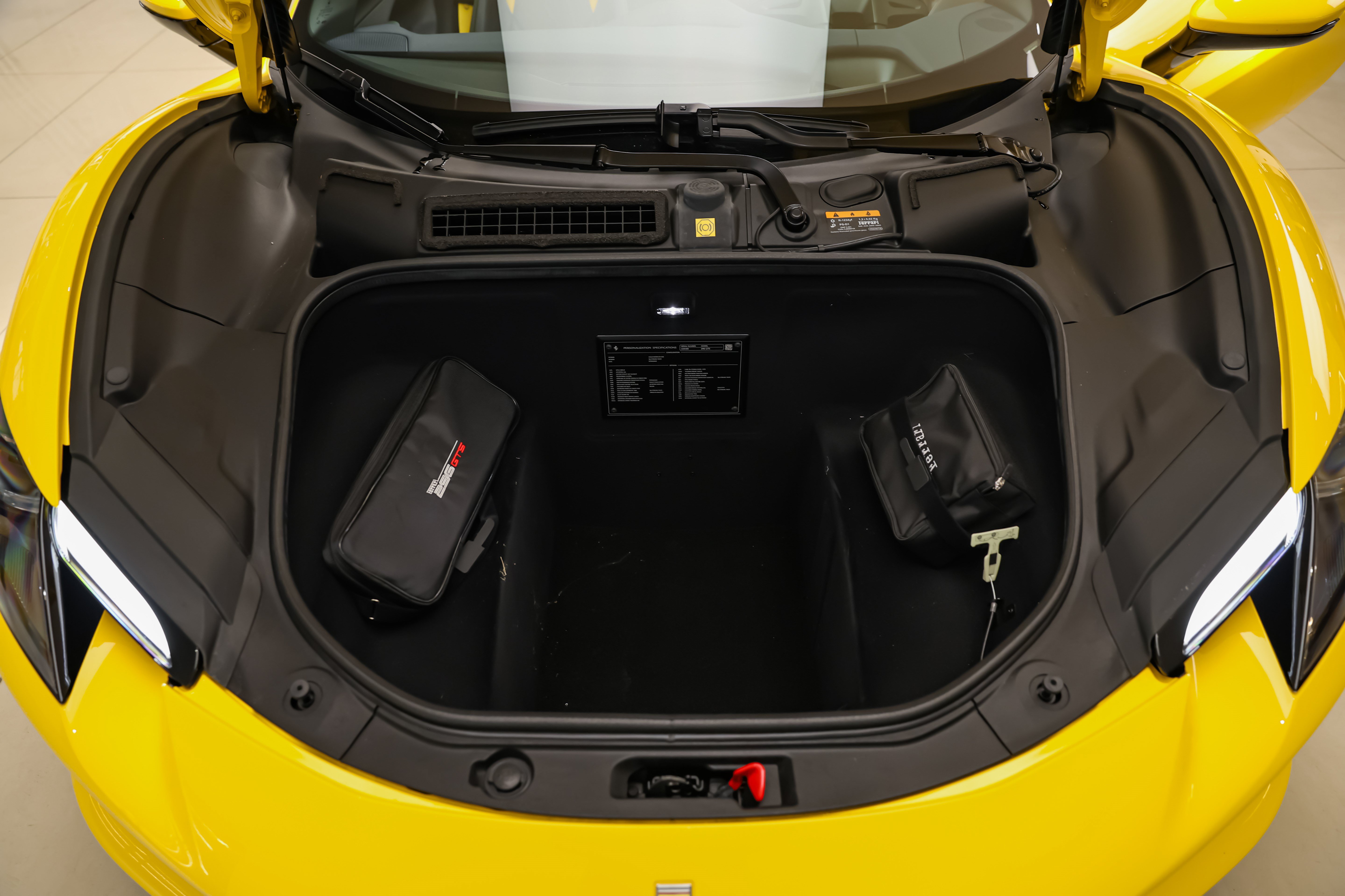 Used 2025 Ferrari 296 GTS RWD image 44