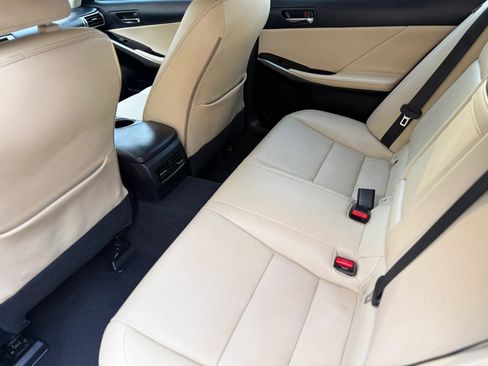 Used 2015 Lexus IS 250 image 11