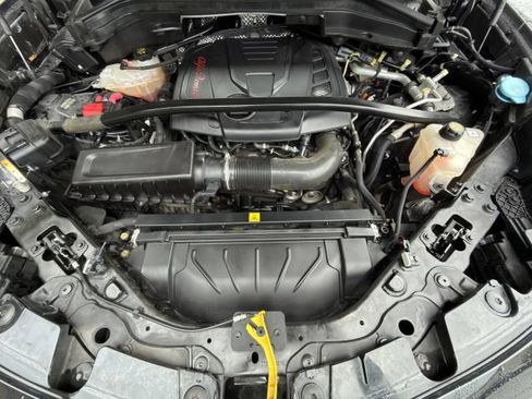 Used 2019 Alfa Romeo Stelvio RWD image 30