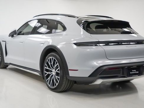 Certified 2025 Porsche Taycan 4S image 3