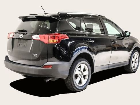 Used 2015 Toyota RAV4 XLE image 5