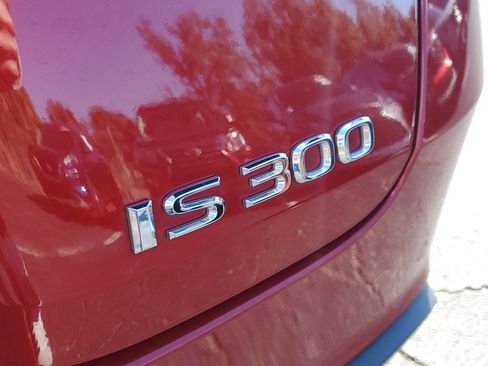 Used 2023 Lexus IS 300 w/ Comfort Package image 10
