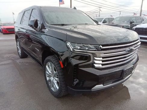 Used 2021 Chevrolet Tahoe High Country w/ Premium Package image 6