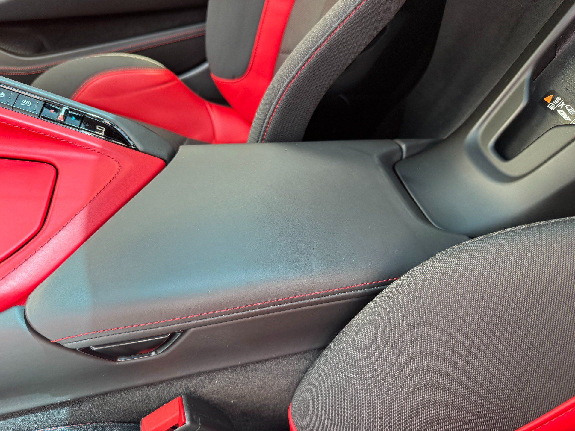 Used 2023 Chevrolet Corvette Stingray Premium Cpe w/ Z51 Performance Package RWD image 44