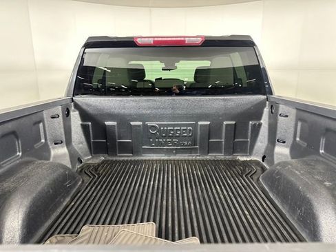 Used 2023 Chevrolet Silverado 1500 LT AWD/4WD image 26
