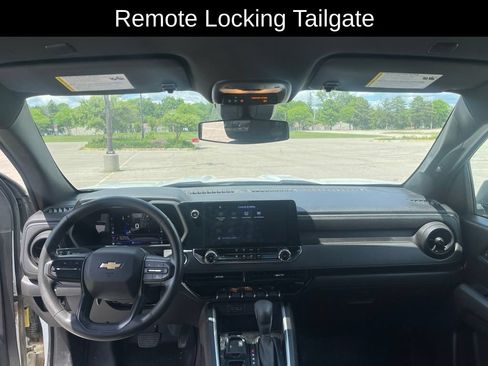 Used 2023 Chevrolet Colorado W/T RWD image 13