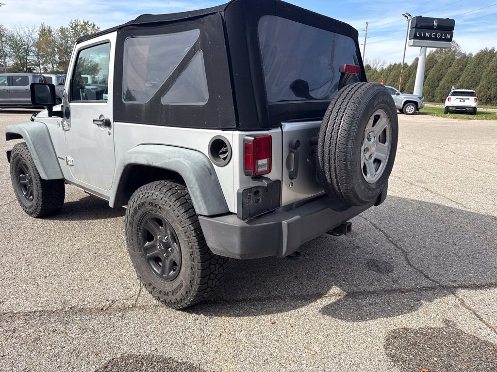 Used 2012 Jeep Wrangler Sport w/ Connectivity Group AWD/4WD image 5