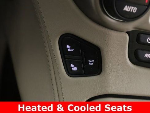 Used 2016 GMC Yukon Denali image 4