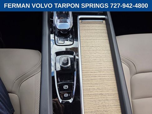 New 2026 Volvo XC60 B5 Plus w/ Protection Package Premier image 27