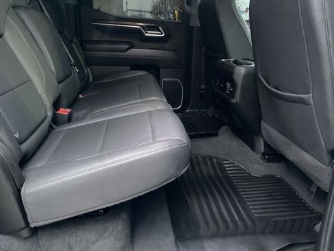 Used 2022 Chevrolet Silverado 1500 LT image 15