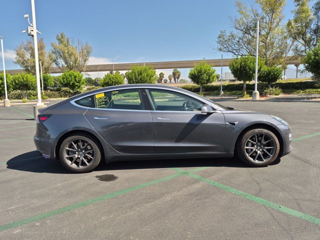 Used 2019 Tesla Model 3 Standard Range Plus RWD image 4