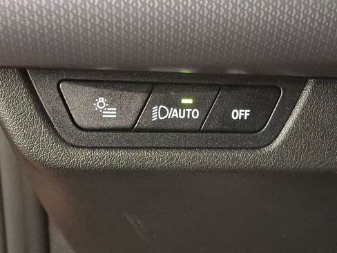 Used 2025 BMW X2 M35i w/ Premium Package image 22