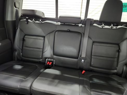 Used 2020 GMC Sierra 3500 Denali w/ Denali Ultimate Package image 13