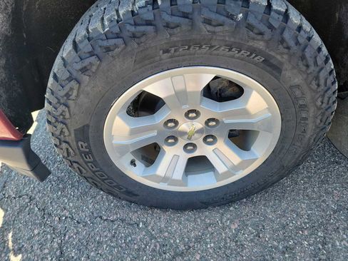 Used 2018 Chevrolet Silverado 1500 LT w/ All Star Edition AWD/4WD image 10
