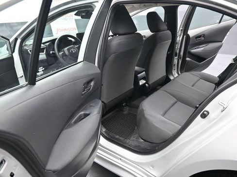 Used 2023 Toyota Corolla LE image 16