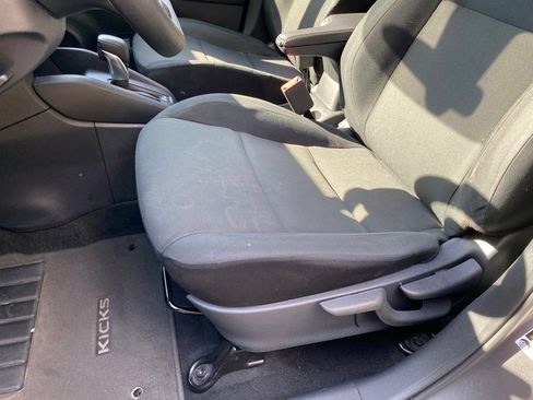 Used 2024 Nissan Kicks S FWD image 23