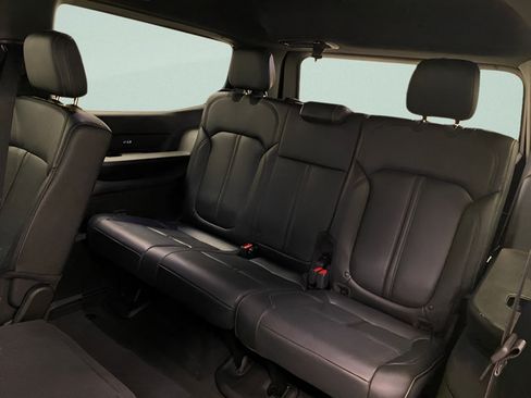 Used 2022 Jeep Wagoneer Series II AWD/4WD image 19