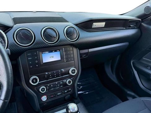 Used 2019 Ford Mustang Coupe image 14