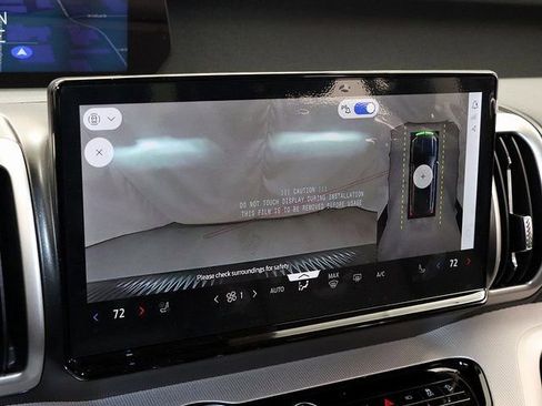 New 2025 Ford Expedition Active AWD/4WD image 22