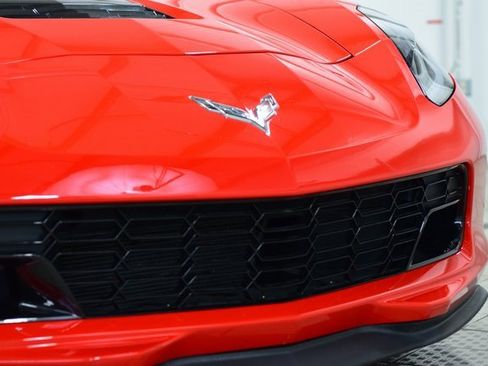 Used 2014 Chevrolet Corvette Stingray Convertible w/ 2LT Preferred Equipment Group image 11