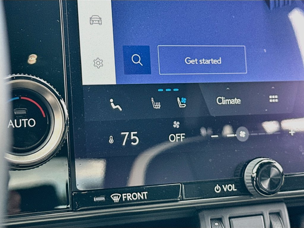 Used 2024 Lexus NX 250 FWD w/ Towing Package (2000 Lbs) image 19