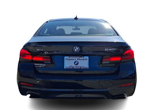 Certified 2023 BMW 540i xDrive w/ M Sport Package AWD/4WD image 5