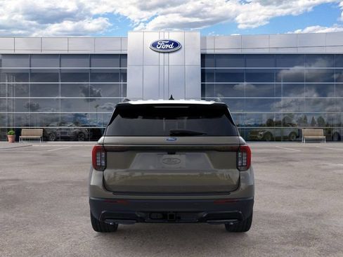 New 2026 Ford Explorer ST-Line w/ ST-Line Street Pack RWD image 5