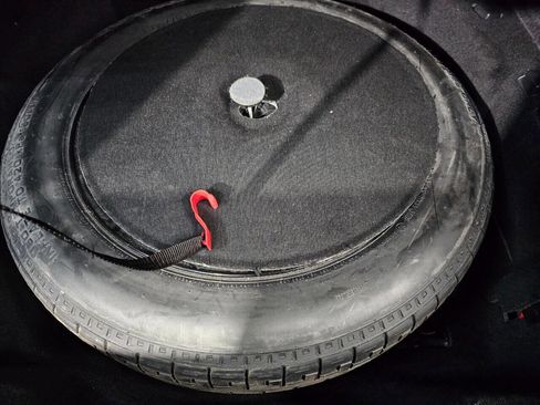 Used 2015 Land Rover Range Rover Supercharged image 35