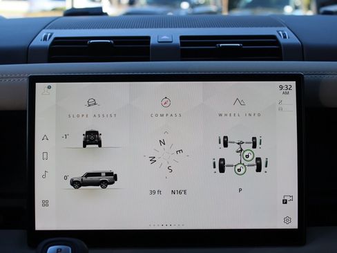 Used 2024 Land Rover Defender 130 X image 23